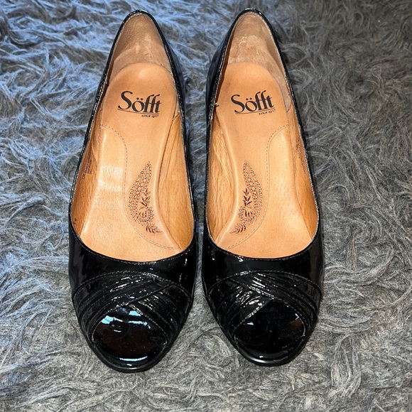Sofft Shoes - New Women's black patent leather peep told Sofft heels, size 7